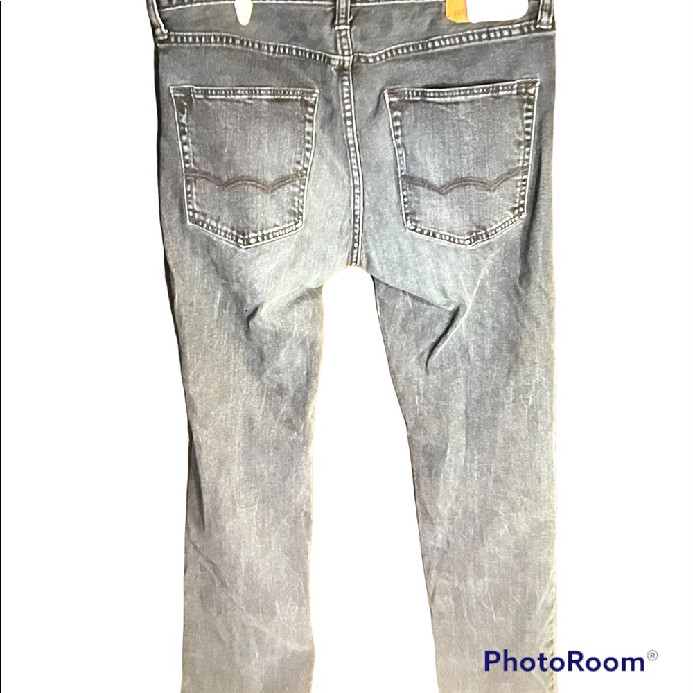 American Eagle Outfitters slim straight 30x32